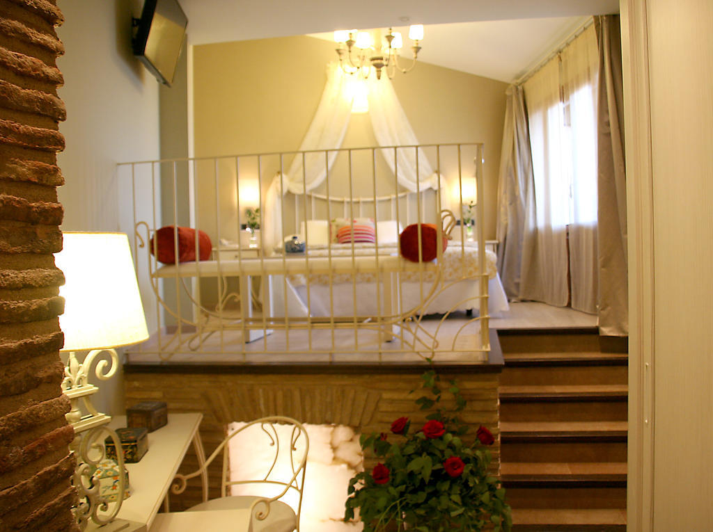 Hotel Castillo De Alquezar Alquézar Quarto foto