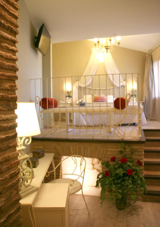 Hotel Castillo De Alquezar Alquézar Quarto foto
